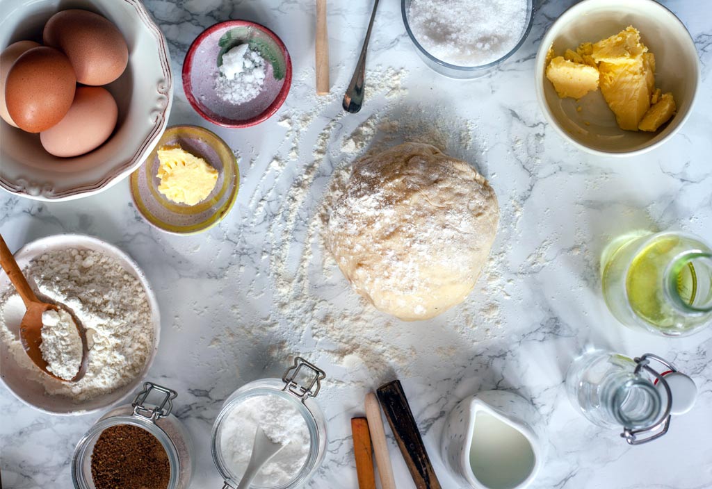 velikonocni_mazanec_suroviny_1024x704px